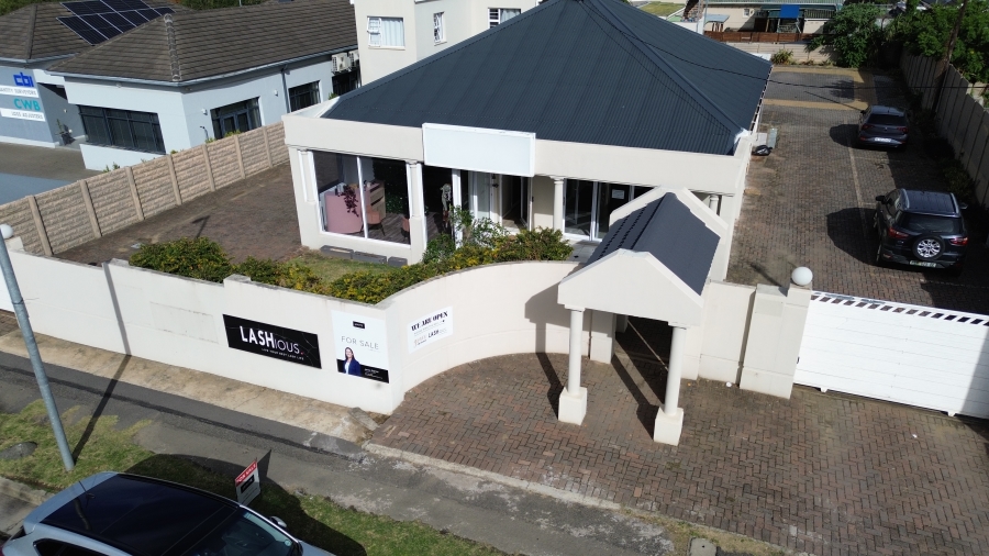 Commercial Property for Sale in Nahoon Eastern Cape